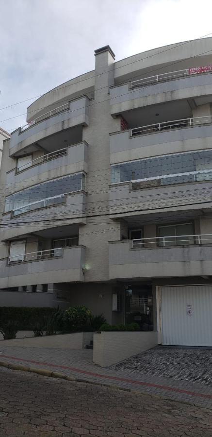 Excelente Apto 3 Quartos Em Bombas, 100 Metros Do Mar E 2 Vagas De Garagem ボンビーニャス エクステリア 写真